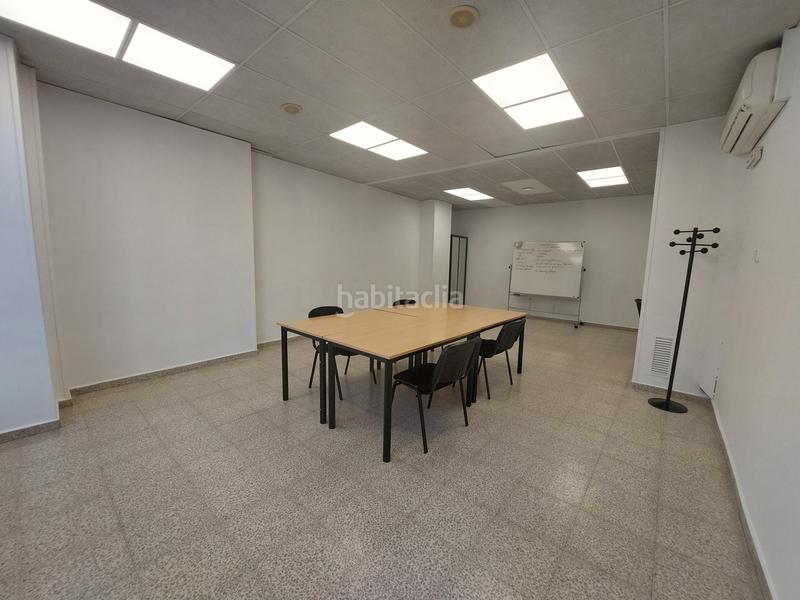 Foto b5b1fbe6-f041-4400-bcc1-16cecb833dd1. Location bureau avec chauffage dans Centre Rubí