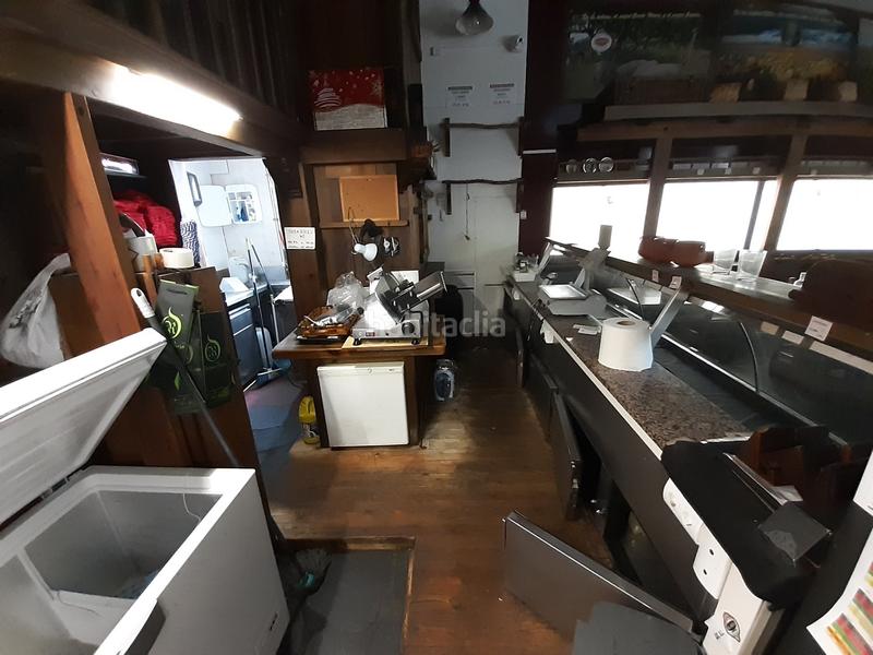 Foto dccc8d21-bf6e-4e74-a17c-f4a0b9777567. Alquiler local comercial local en La Serreta Rubí