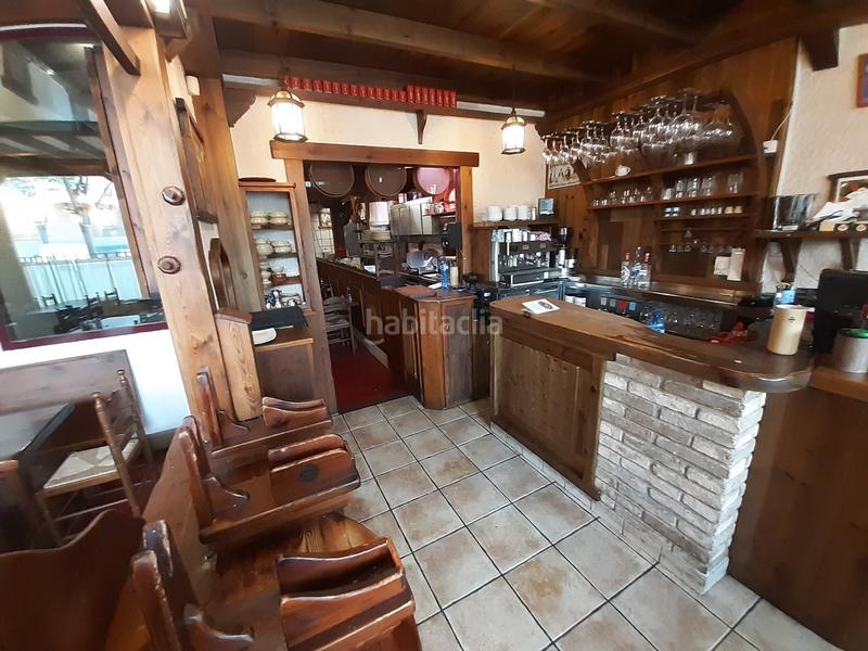 Foto ee07ce8a-dff4-4e75-b694-e00dd5ca9ab6. Lloguer local comercial amb calefacció a La Serreta Rubí