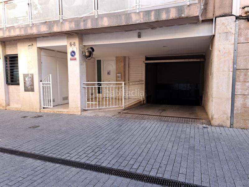 Foto 482908c5-ae51-4985-97ef-61b24fce92a6. Alquiler parking coche aparcamiento en Centre Rubí