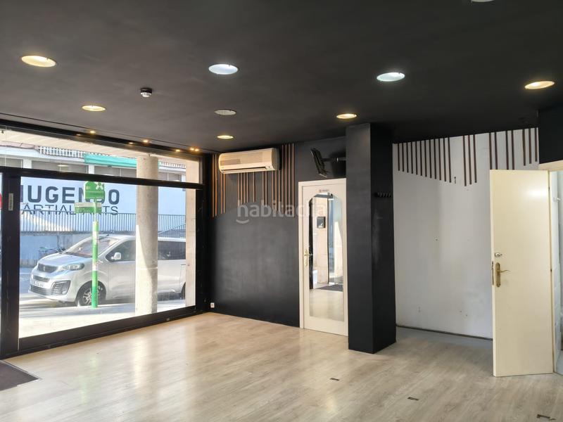 Foto 959b9357-869e-4558-a240-17f24b57ed81. Lloguer local comercial a Centre Rubí