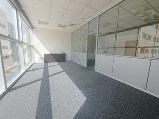 Miete Büro in Roquetes-Can Magí. Oficinadespacho