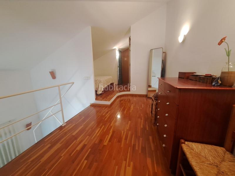 Foto 6ea60d73-6dc2-445c-bade-efa210b1a38e. Dúplex amb calefacció aparcament a Progrés Rubí