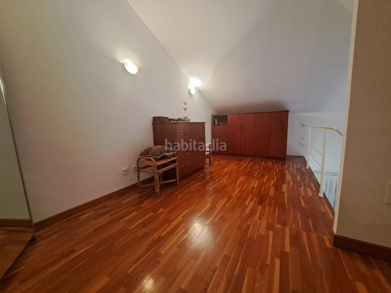 Foto 7d3f21ab-89c6-4b0d-b010-f2c39dc223ee. Dúplex amb calefacció aparcament a Progrés Rubí