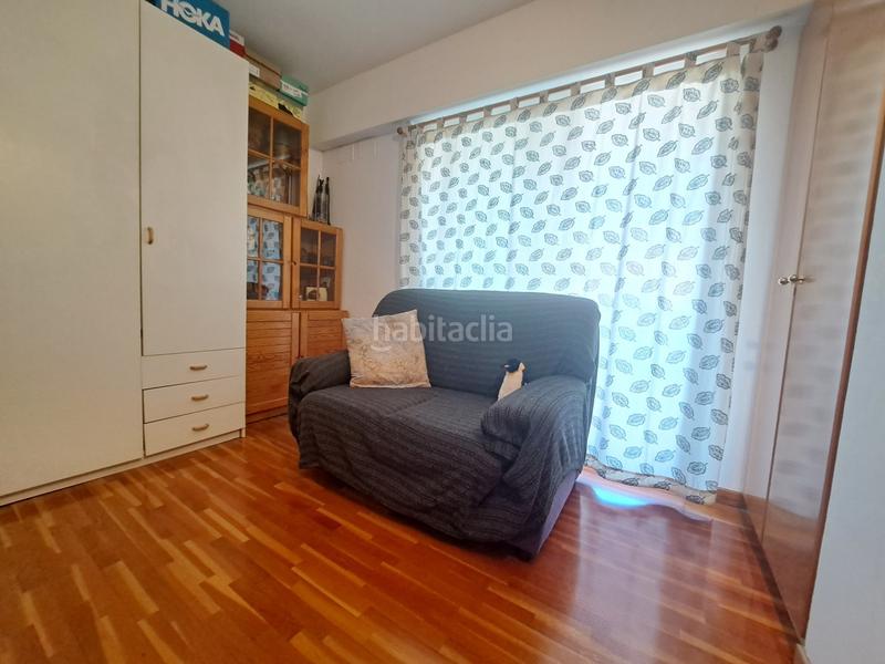 Foto aedcd46e-e3ee-4e57-92b3-7025532df20a. Dúplex amb calefacció aparcament a Progrés Rubí