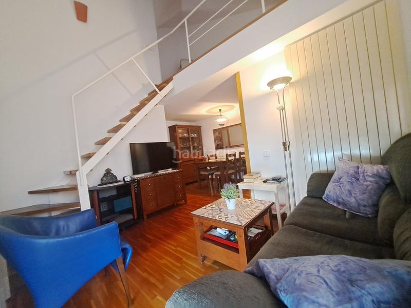 Foto c039d8e2-d02e-43f0-b232-5d1822c2fe89. Dúplex amb calefacció aparcament a Progrés Rubí