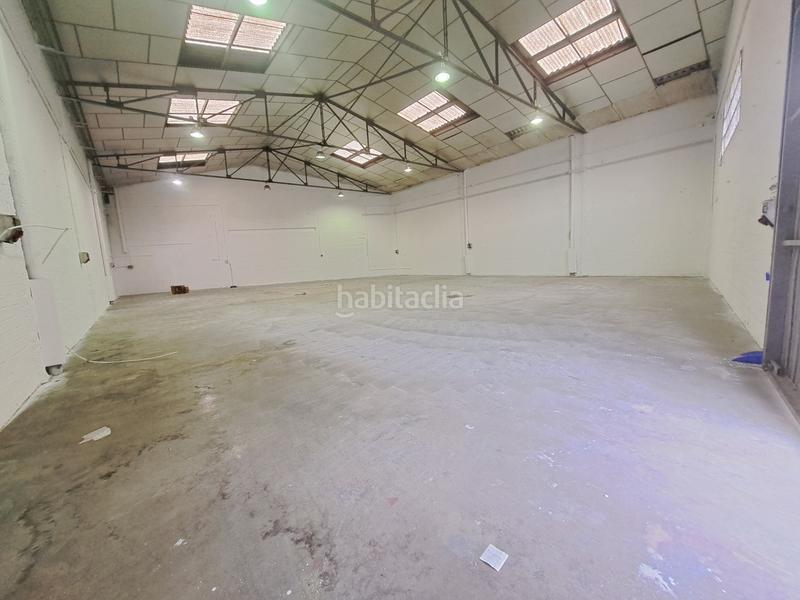 Foto f949e6fe-5fbb-4cf3-a740-479581128837. Alquiler nave industrial nave en Ca n´Alzamora Rubí