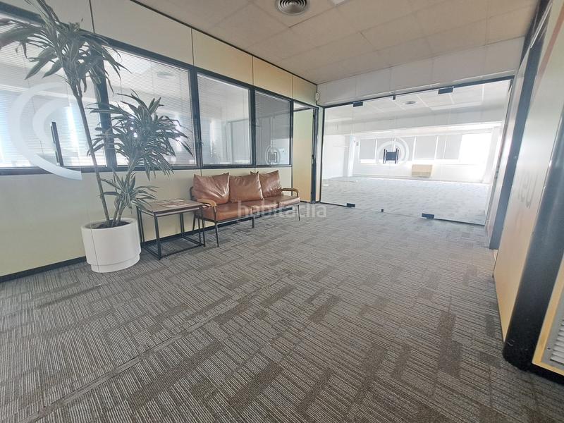 Foto e369fd48-1203-4b16-bf4a-f25489bd2bc5. Lloguer oficina a Roquetes-Can Magí Sant Cugat del Vallès