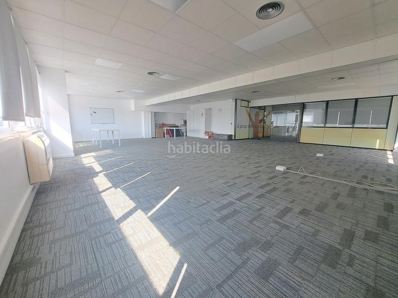 Foto a5610f2e-df32-4ac7-a3e7-7407d7ff7da4. Miete büro in Roquetes-Can Magí Sant Cugat del Vallès