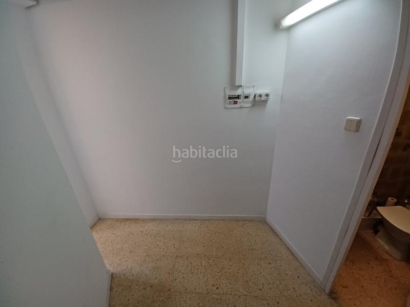 Foto 0252f507-2a9c-4651-8554-843024d214ac. Rent business premise in Mercat Rubí