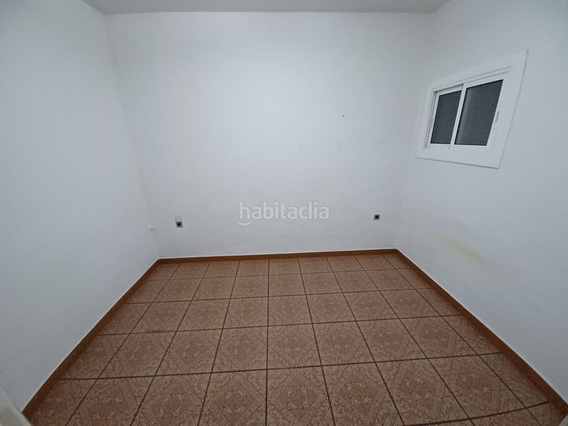 Foto 4067f5ac-fe23-4509-9dfe-72f8b94f415c. Casa adosada en Centre Rubí