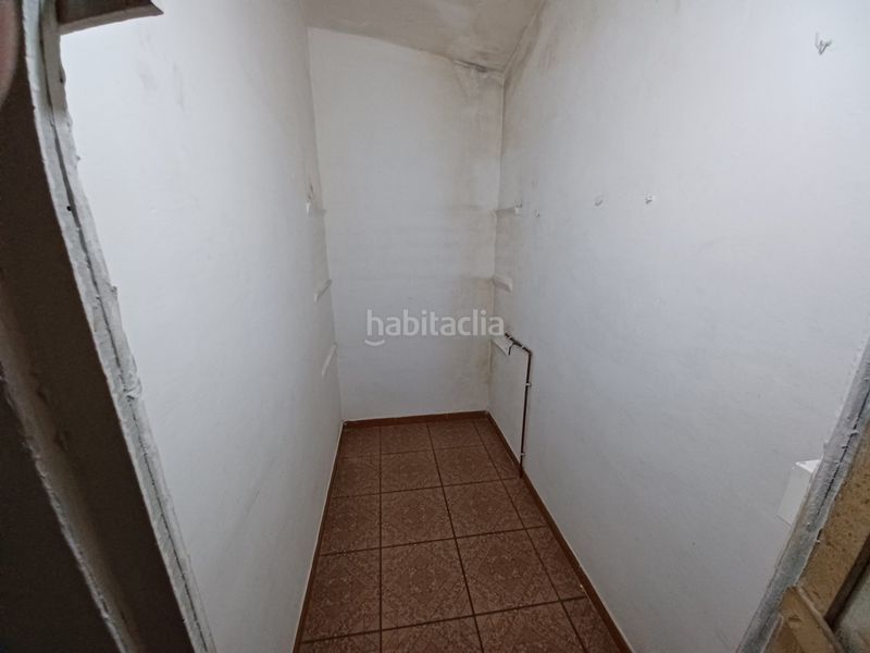 Foto 5f08307b-7466-4fbb-802e-147cc92663b9. Casa adosada en Centre Rubí