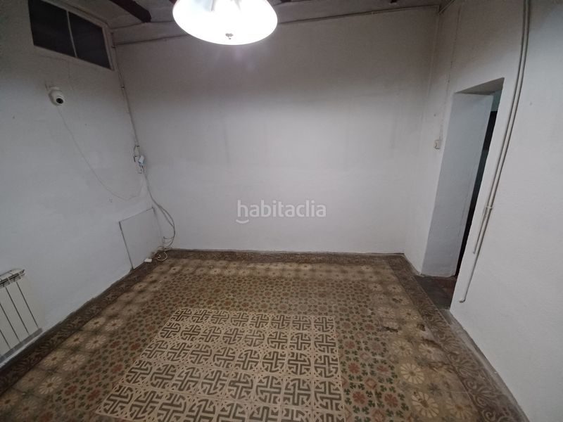 Foto e752909f-3e6b-4e39-a676-7ad9104aa686. Casa adosada en Centre Rubí
