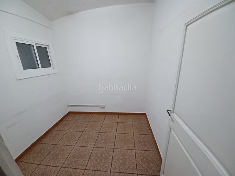 Foto fc79b4e7-03c3-493c-884b-71277efd487e. Casa adosada en Centre Rubí