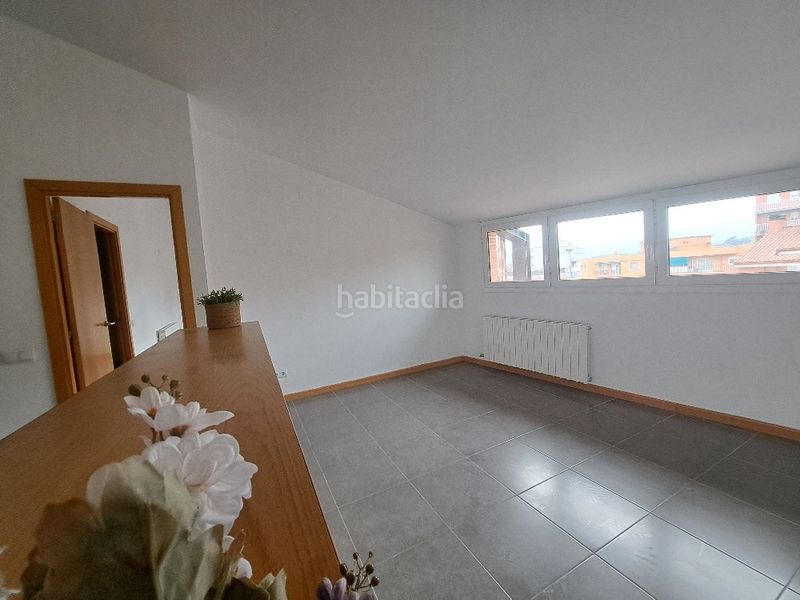 Foto d553f76c-f3cf-482c-8655-96f61675db8e. Dúplex amb calefacció aparcament a Centre Rubí