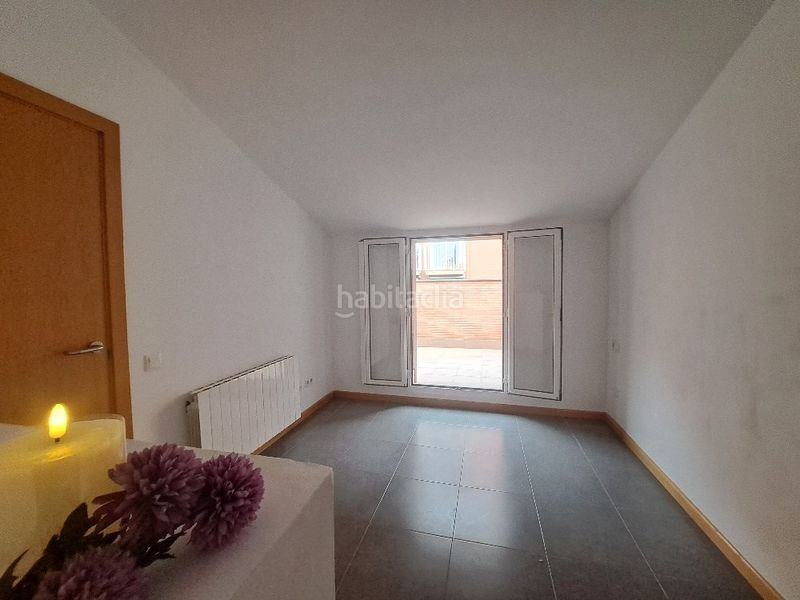Foto db738383-3938-42b6-94b7-1ab2678119ec. Dúplex amb calefacció aparcament a Centre Rubí