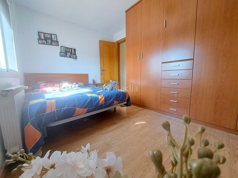 Foto 411939d7-a069-4f77-bfd4-f8eb5f7a883e. Casa amb calefacció aparcament a Can Vallhonrat Rubí