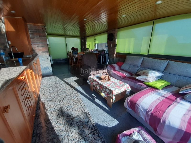 Foto b6e62f87-ce2a-4661-b4a6-17d6889aef70. Casa amb calefacció aparcament a Can Vallhonrat Rubí