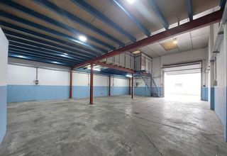 Fabrikhalle in Zona Industrial. Nave