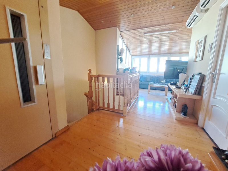 Foto 83a0d10b-05dd-42ca-b942-d9a6e3692e8d. Casa adossada amb calefacció aparcament a Zona Nord Rubí