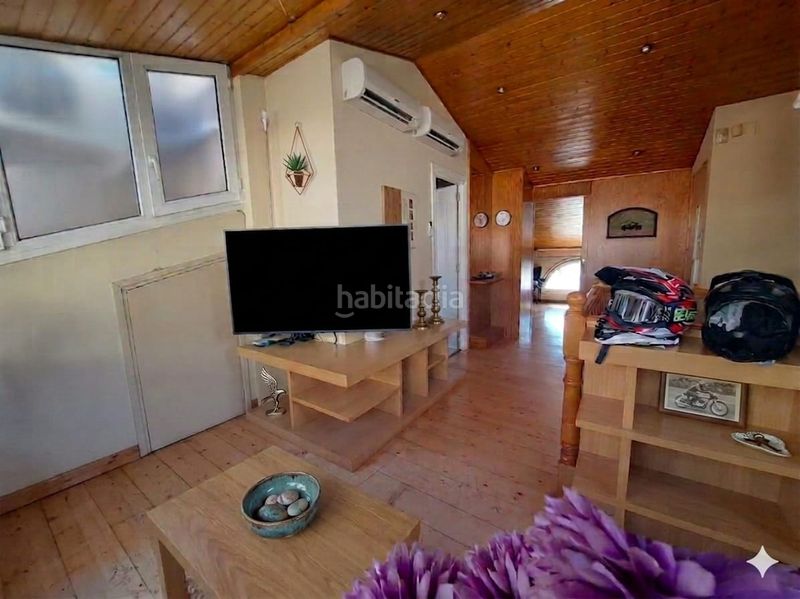 Foto 93145025-bfd0-4bd7-a583-768513af51d7. Casa adossada amb calefacció aparcament a Zona Nord Rubí
