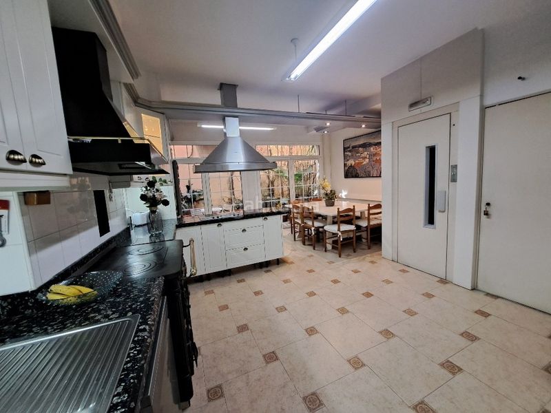 Foto dc161c95-b46a-491b-9473-c561dfb894fc. Casa adossada amb calefacció aparcament a Zona Nord Rubí
