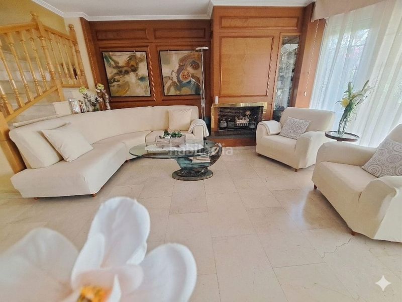 Foto e62de04e-49f5-4720-ad03-0b5c81ad7567. Casa adossada amb calefacció aparcament a Zona Nord Rubí