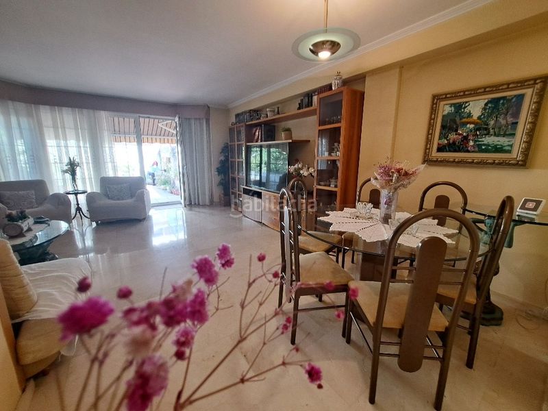 Foto ee0ae1bd-ae3a-4466-af25-c404750ff176. Casa adossada amb calefacció aparcament a Zona Nord Rubí