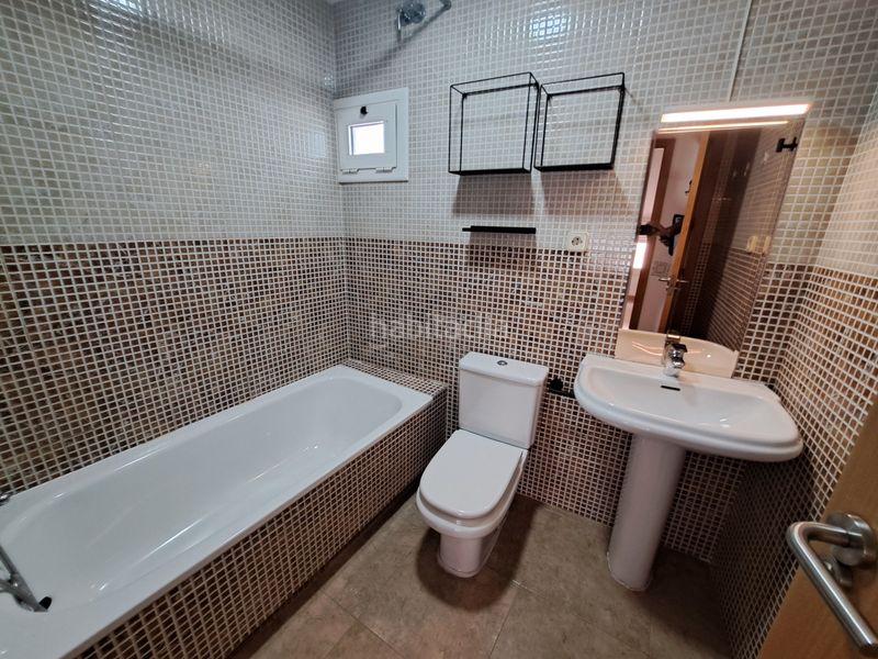 Foto d39cf4ef-681c-4db7-9395-6ce267f2b9c4. Duplex con riscaldamento in Zona Nord Rubí