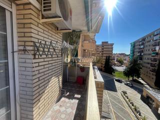 Pis a La Paz. Piso en venta en zaragoza