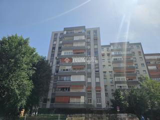 Appartement à La Serna. Piso en venta en fuenlabrada