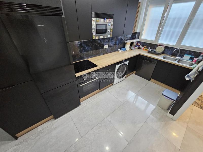 Foto 26f44b88-e2c3-4bd7-b122-533b0c55d64c. Piso  en venta en Centro Fuenlabrada