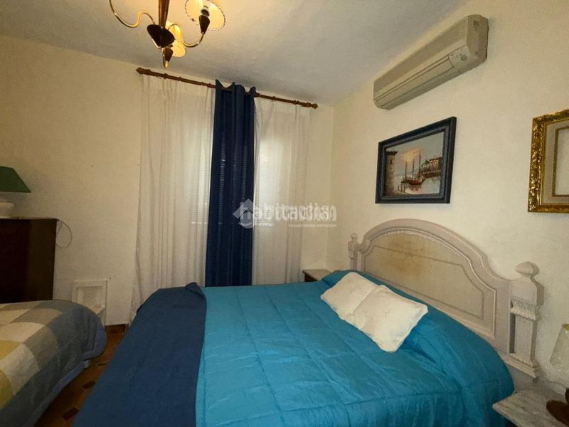Foto a81c4cf3-9214-45ce-8e16-52631056e4a0. Masia amb calefacció piscina a Guarromán