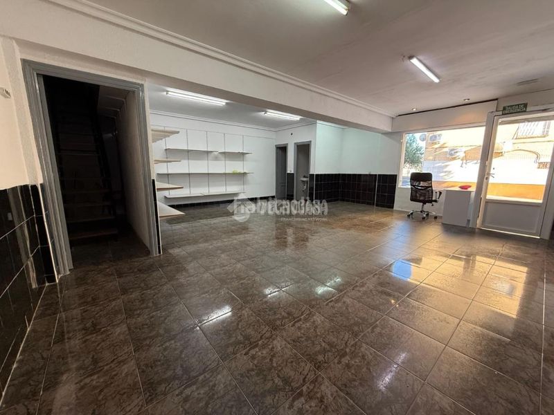 Foto 5b4937be-588f-4af3-b438-cdffb4204a68. Local comercial a Arrayanes Linares