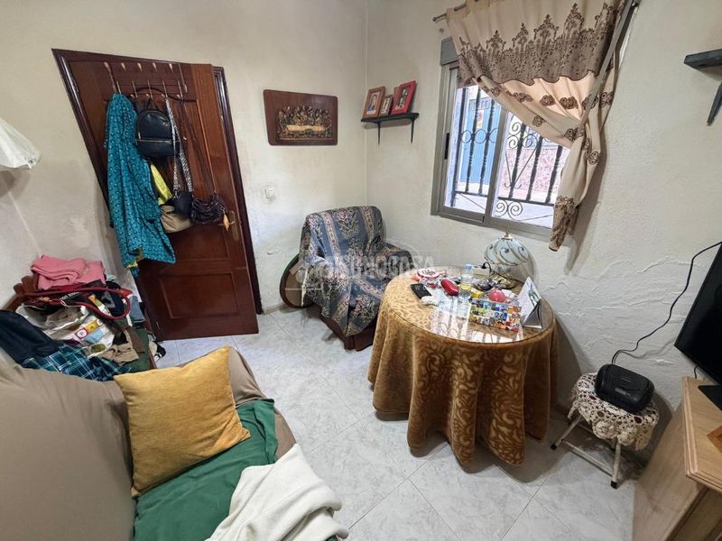 Foto 4eb9abbb-4905-4d40-be08-d57834861b00. Casa aparellada a Bailén