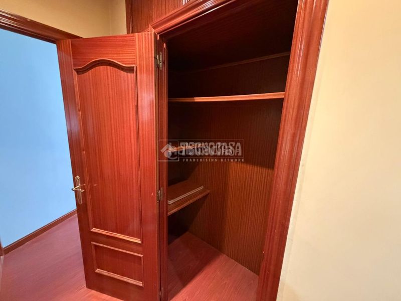 Foto b0302dd7-d272-46e0-89e2-cc54bb996c99. Flat with heating in La Alhóndiga Getafe