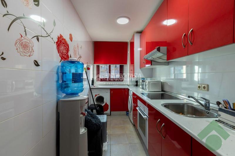 Foto 36148f12-a1d1-4c64-a892-2c3e69d68432. Piso  en venta en Gójar