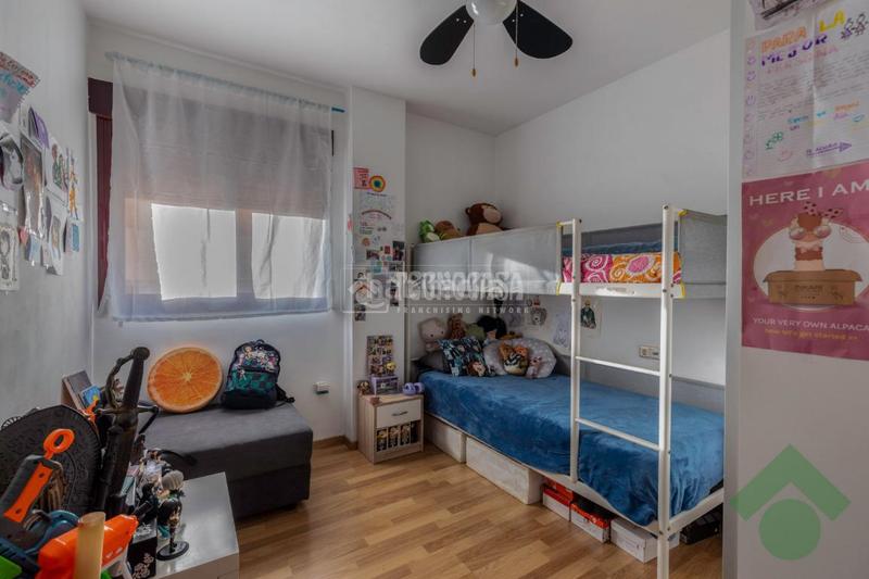 Foto 7a12c091-e274-4681-95e1-666d8fac2c6b. Piso  en venta en Gójar