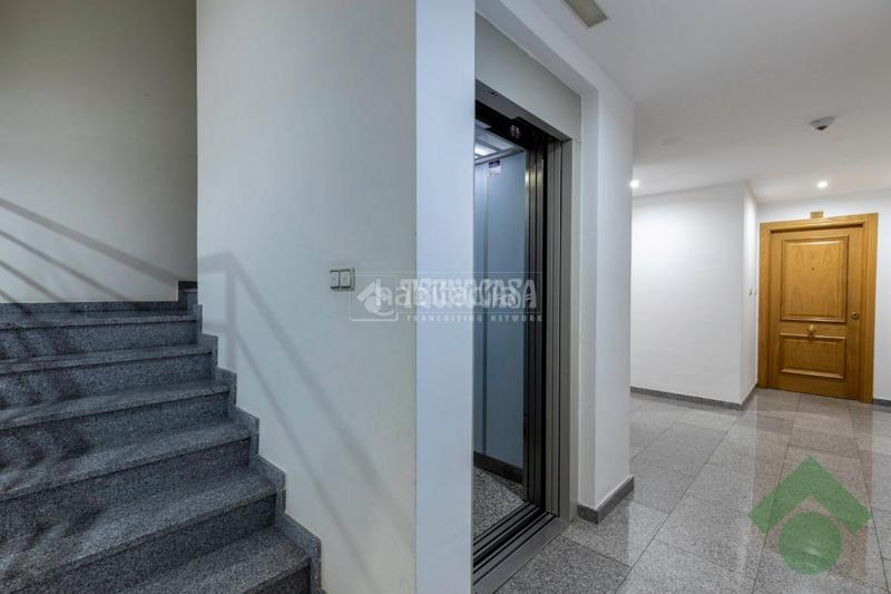 Foto e129a3f4-ecc7-4454-9385-1327d9806f62. Piso  en venta en Gójar