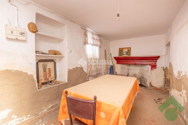 Foto 1c842c34-bd07-466a-97a1-a66b11d779d7. Casa aparellada a Gójar
