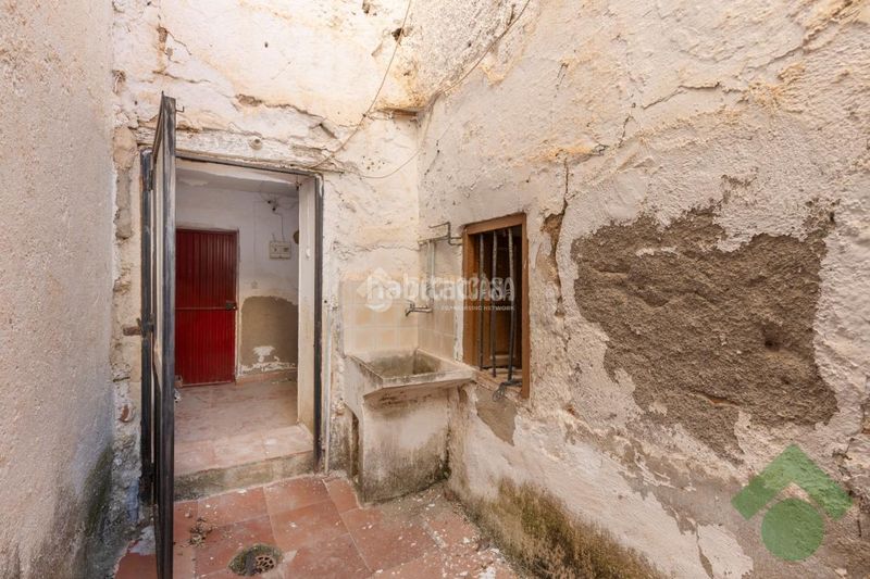 Foto f22e396b-8c2f-44f2-9c4c-70f20c399146. Casa aparellada a Gójar