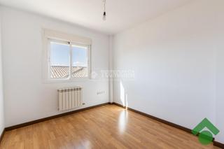Towny house in Gójar. Casa en venta en gójar