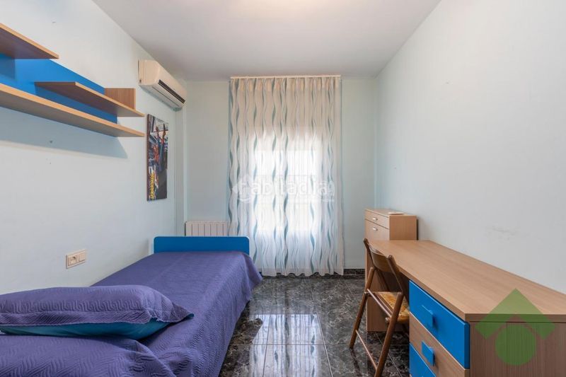 Foto b7e2d4d3-e24e-485b-87da-df08bfe1616d. Casa amb aparcament piscina a Gójar