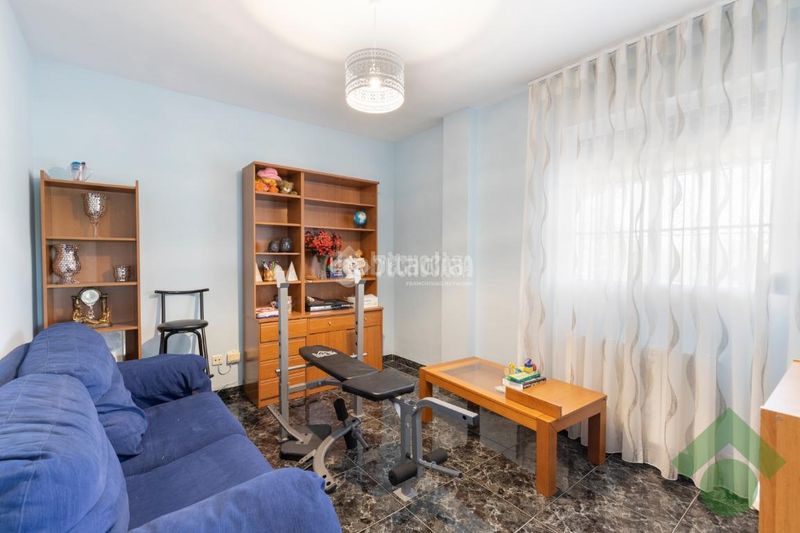 Foto cc2f334f-2c04-486b-970b-547830f0ce21. Casa amb aparcament piscina a Gójar
