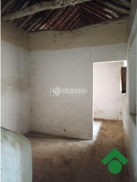 Foto a9a2cb10-d614-4ee0-b356-7e5c8a0f2485. Casa aparellada a Dílar