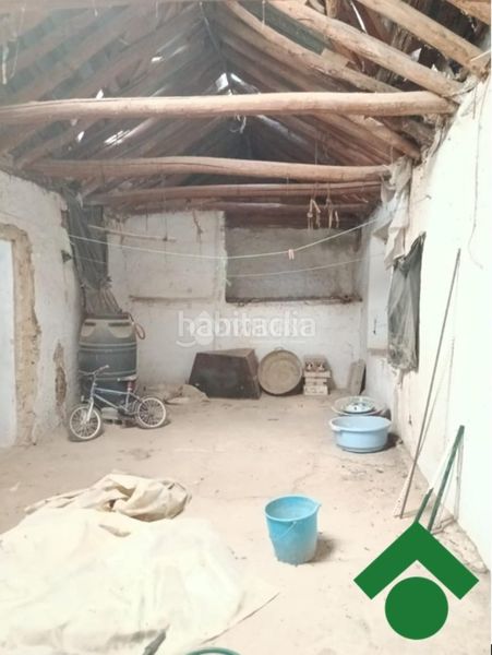 Foto e0f6b20b-02ae-4808-af8f-ca1e542fe140. Casa aparellada a Dílar