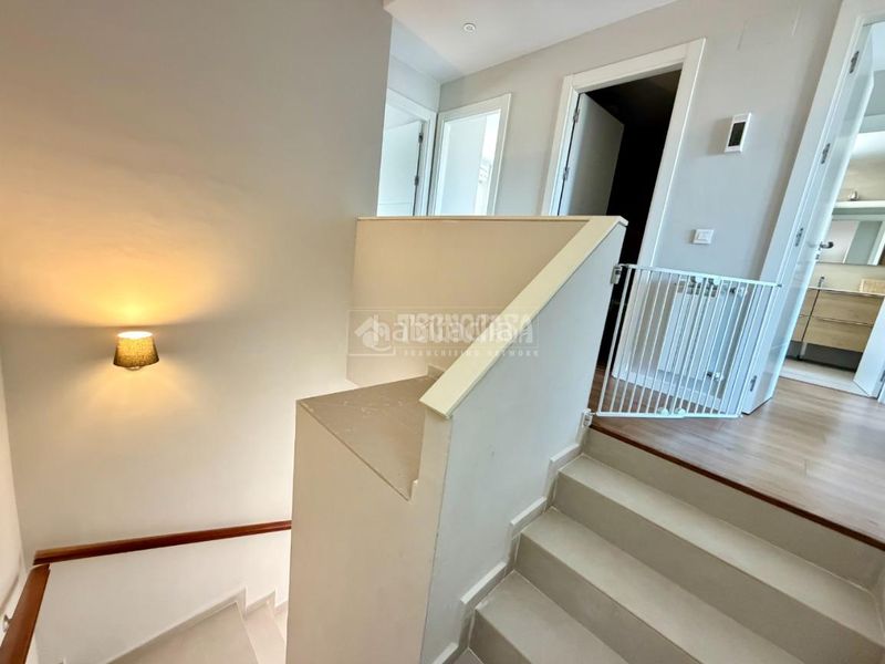 Foto d53fcde0-6edc-41ac-9640-1532d30d3e8f. Casa aparellada amb calefacció piscina a Daganzo de Arriba