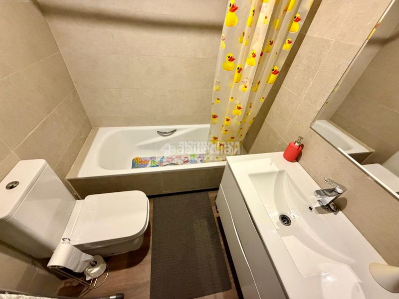 Foto fe95df2a-bda7-44c9-9439-881613ac1bfa. Casa aparellada amb calefacció piscina a Daganzo de Arriba
