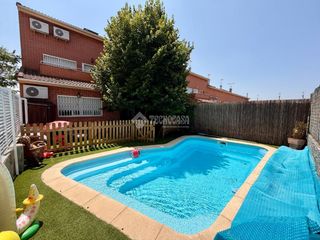 Casa aparellada a Daganzo de Arriba. Casa en venta en daganzo de arriba