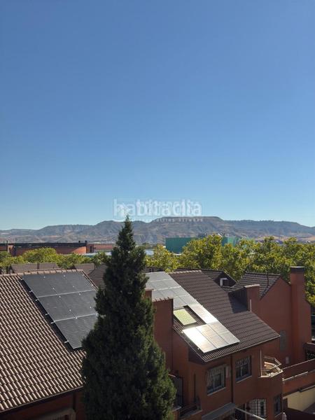 Foto 94b38900-ec58-4458-b7c5-54113233a5b3. Dachwohnung mit heizung pool in Ensanche Alcalá de Henares